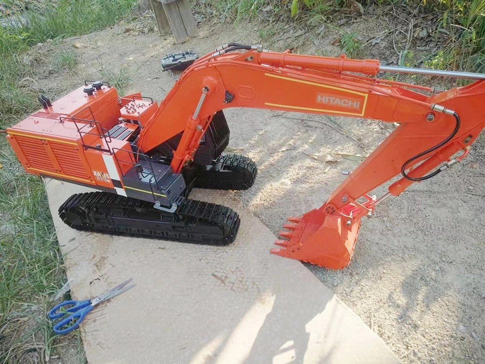 Heavy-Duty Hitachi 1/12 RC Excavator Metal Model Toy for Adults